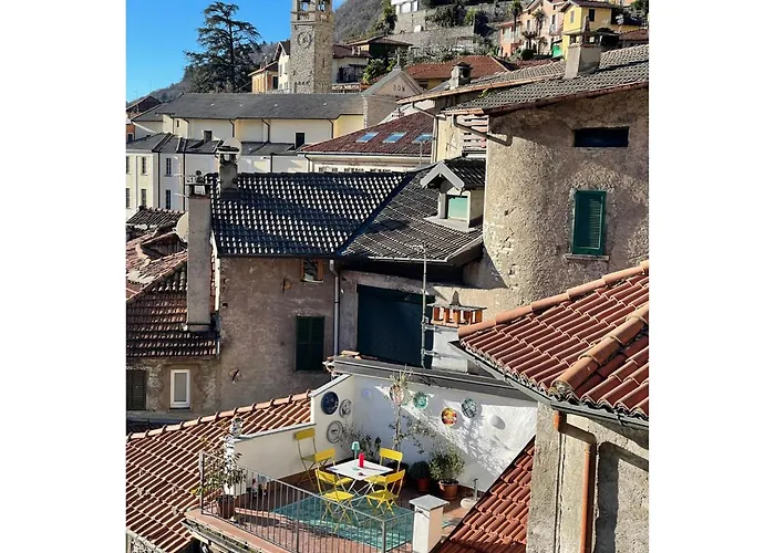 Casa Curie * Moltrasio