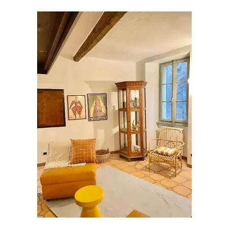 Casa Curie *