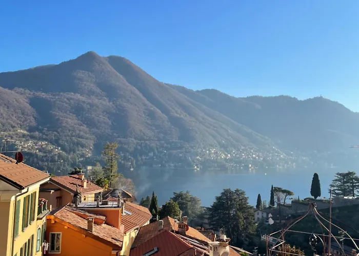 Casa Curiè Moltrasio